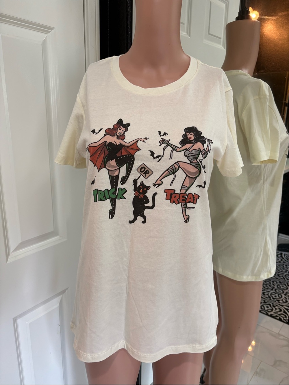 Pinup Couture Cream Halloween Trick or Treat Graphic Tee